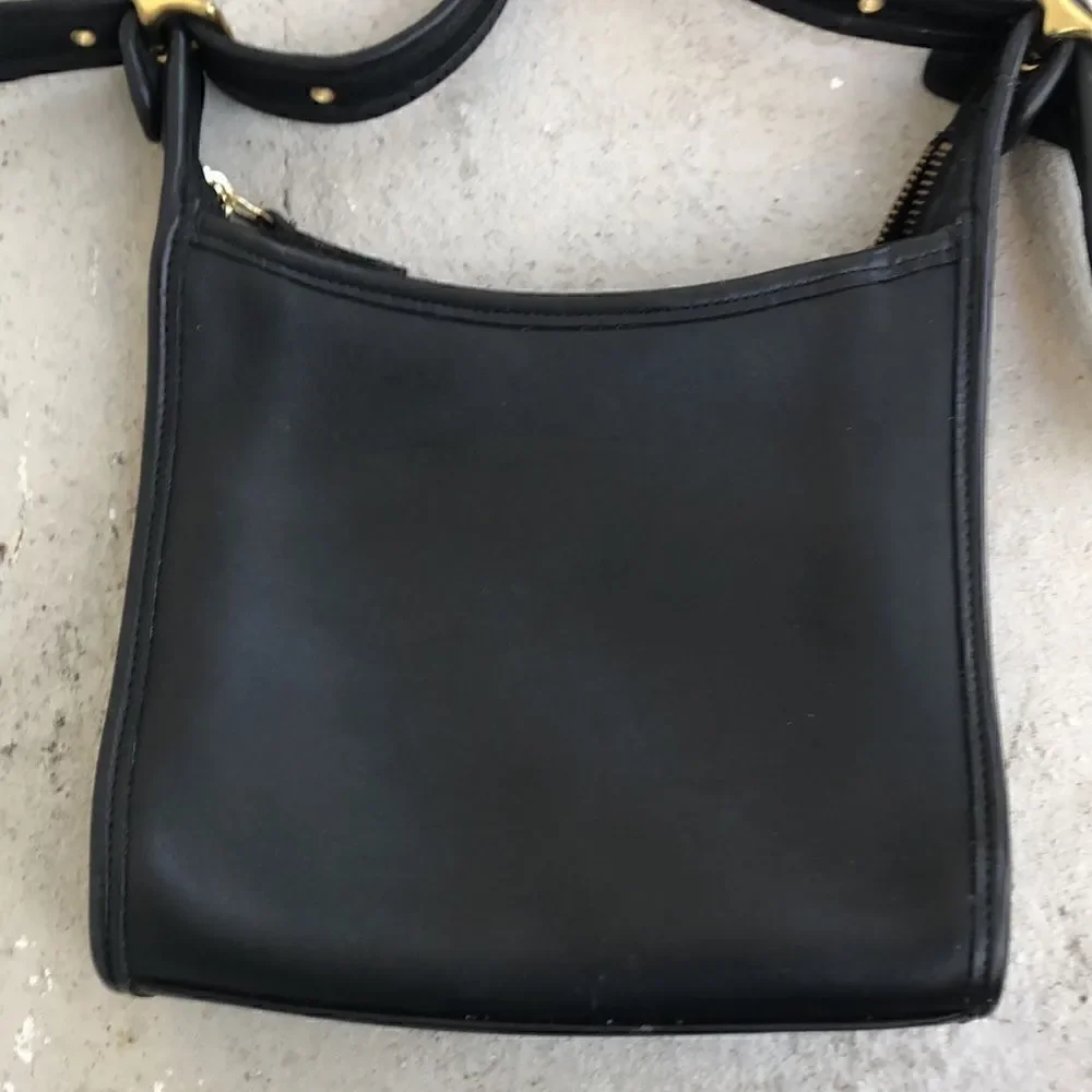 Vintage  coach Crossbody